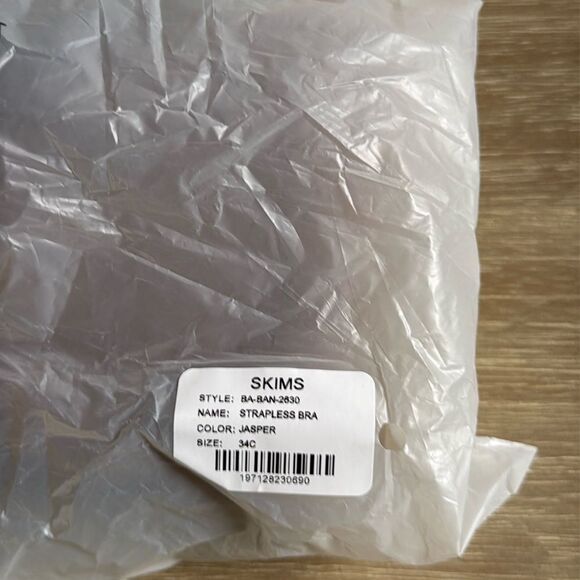 SKIMS‎ Fits Everybody STRAPLESS BRA Jasper Nwt in packaging - Picture 8 of 8